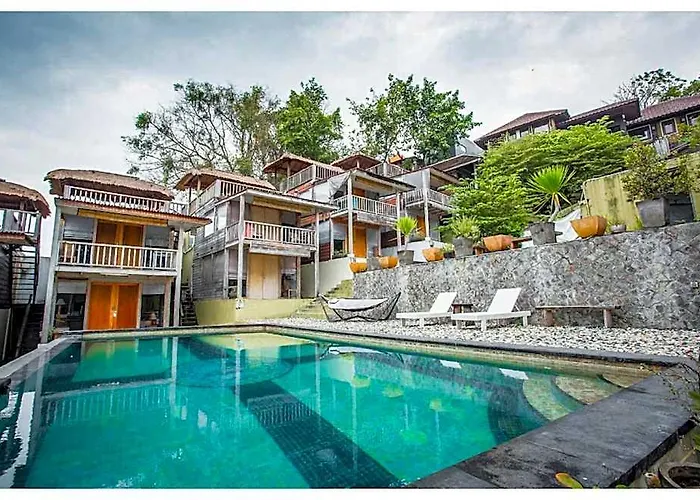 The Tree House ホテル Kuta Selatan