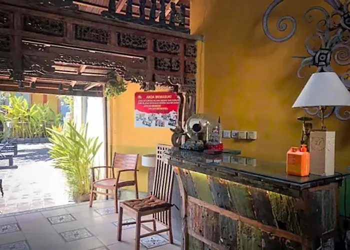 The Tree House ホテル Kuta Selatan